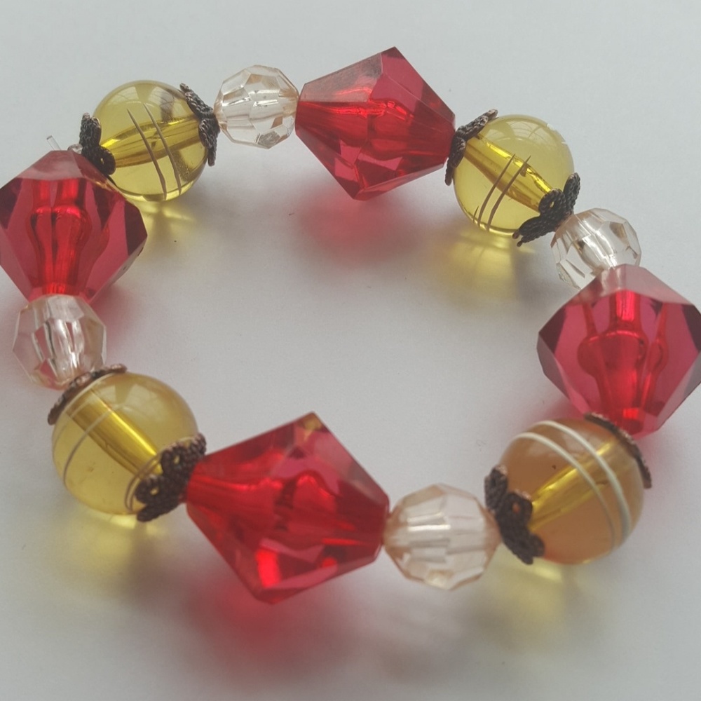 🛑🚥 💎Show Stopper Statement Bracelet 💛🛑